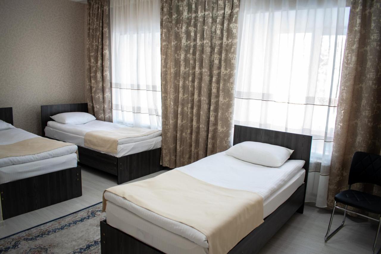 Mixx Hotel Karakol Luaran gambar