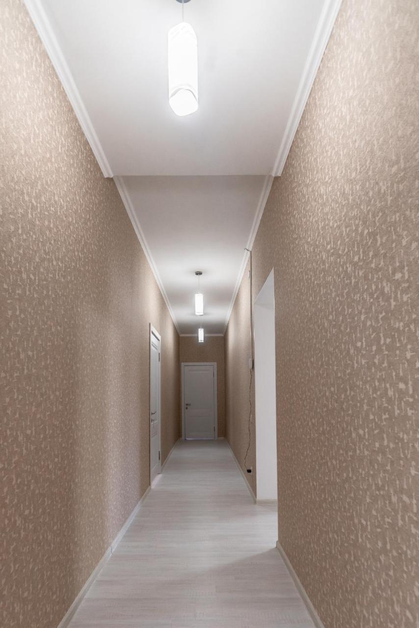 Mixx Hotel Karakol Luaran gambar